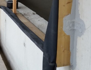 Membrană lichidă pe bază de polimeri hibrizi, etanșă la aer, pensulabilă și pulverizabilă, Soudatight Hybrid, Gri, 600ml - SOUDAL - Img 2