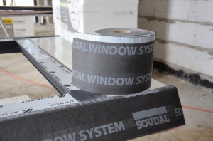 SOUDAL SWS Extra, 100mm x 30m - Banda de etansare ferestre si usi, exterior - Img 4