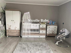 Бебешко обзавеждане с кошара Ниа северен дъб+бял, скрин Зайче бял+северен дъб и Гардероб Зайче бял+северен дъб