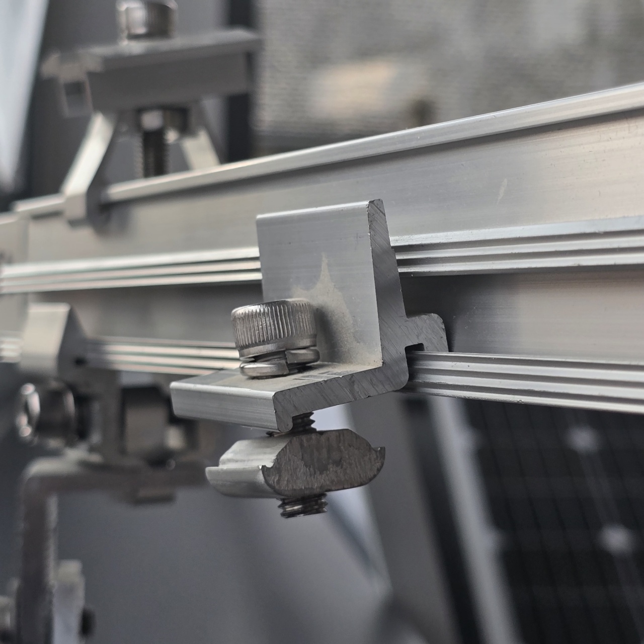 VEZNI ELEMENT ZA MODEL ŠINE 518