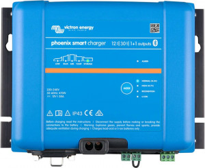 PUNJAČ AKUMULATORA Victron Energy Phoenix Smart 12V / 30A (1+1) IP43