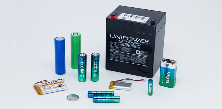 Battery / Batteries