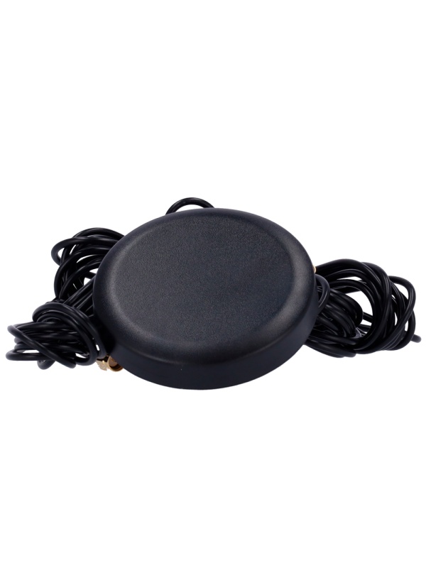 Teltonika Antenna - Combo LTE/Wi -Fi/GNSS - Fixing the vehicle's roof - SMA connectors - outer certificate IP67 - RG174 Cables 3 with meters long