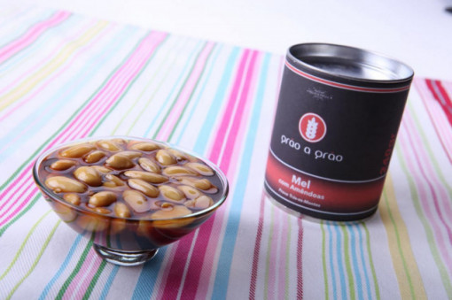Mel com amêndoas (300gr)