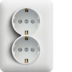 WL1260 - lumina - Tom. 2x Schuko c/obtur., branco HAGER EAN:8694407001085