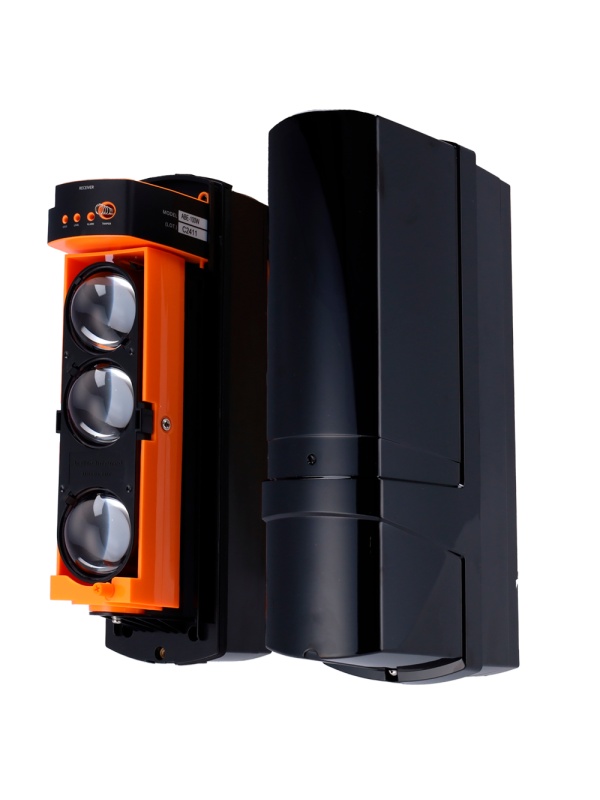 Detector de barreira por infravermelhos - Compatível com o Transmissor ou com o DoorProtect Ajax - Sem fios | 3 feixes - Alcance máx. de detecção 200 / 600 m - Duplo tamper| Saída de alarme - Alimentação a pilhas
