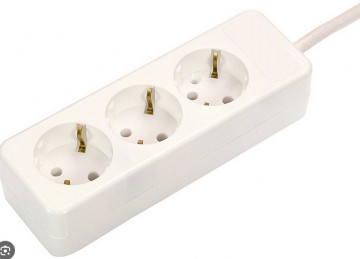 3x Schuko Block 3G1.5mm Cable 1.4m