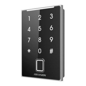 Leitor de acesso - Acesso por impressão digital, cartão MF DESFire e PIN - Indicador LED e acústico - Wiegand 26/34 | RS485 - Compatível com os controladores Hikvision - Apto para exterior IP65