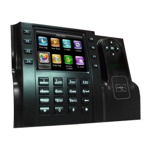 Controlo de presença - Cartões EM/MF e PIN - 10.000 cartões | 50.000 registos - 3.5" TFT , TCP/IP, USB e teclas de função - Soft. Presença ZKBioTime8 2 equipamento incluído - Presença de software: GoTimeCloud