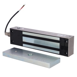 Ventosa electromagnética Dorcas - Para porta simples - Força de retenção 500 kg - Modo de abertura Fail Safe (NC) - Montagem na superfície - Apta para Exterior IP68