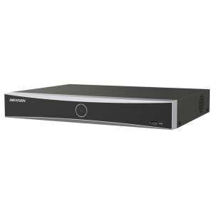 Gravador NVR Hikvision 4 Gama CH IP PoE PRO - 4 CH PoE IEEE 802.3af/at 50 W max - Resolução máxima 12 Mpx - AcuSearch | AcuSense | Reconhecimento facial - AcuSeek, pesquisa baseada em texto - Áudio | Alarmes | 1 HDD
