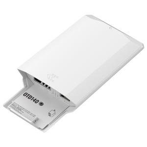 Router 4G LTE para exterior com proteção IP67 - Velocidade 4G LTE Cat 4 até 150 Mbps - Alimentação PoE-in e saída PoE-out integrada - Resiliência com Dual SIM e failover automático - Montagem versátil em poste ou parede incluída - Suporte avançado a proto