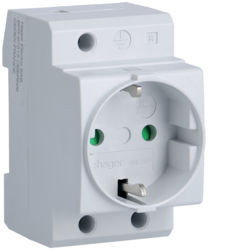 SN016P - 2p+T Plug Type “Schuko” 2.5m Hager EAN: 3250615640147