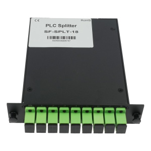 Splitter óptico PLC de alta precisión - Configuración 1x8 (1 entrada, 8 salidas) - Fibra monomodo G657A2 de alto rendimiento - Conectores SC APC de baja pérdida integrados - Formato en casete modular compacto y robusto - Superficie exterior protegida en c