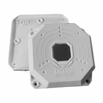 Caixa de conexões - Apto para uso exterior - Instalação em tecto ou parede - Fabricada em plástico - Cor branco - 118 (Al) x 118 (Lg) x 55 (Pf) mm