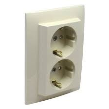 EFAPEL - 90332CPE DOUBLE SCHOKOKE SCHUKO MONOB W / OBTU PEORLA - 5603011070533