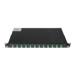 Painel de ligações 1U para rack de 19 polegadas - Inclui 12 adaptadores LC dúplex pré-instalados - Polimento APC para uma perda mínima de retorno - Tabuleiro de ligação interna integrado - É fornecido vazio, sem pigtails incluídos. - Superfície exterior r