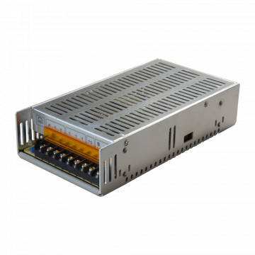 Fonte de alimentação comutada - Entrada AC 100V~240V - Saída DC 12 V / 20 A (240 W) - Proteção por fusível rearmável - Fonte de alimentação DC 12 V / 20 A - Carcaça metálica