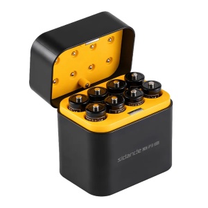 Set de cargador para pilas - Para pilas Li-Ion, Litio AA de 1.5V - Incluye 8 pilas Litio AA y cable USB-C - Puede cargar pilas independientemente - Control avanzado que evita sobrecarga - Interfaz LED para estado de carga