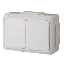 Double formation IT Water IP54 16A White