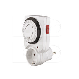 TÄGLICHER ANALOG-TIMER 3680W 16A MIT LED-SIGNAL