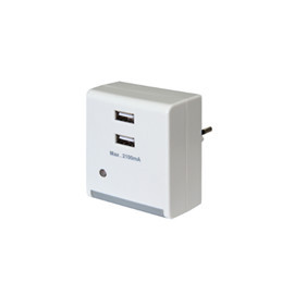2x USB-LADEGERÄT MIT BELEUCHTUNG