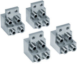 HYE008H - Connesso. Al/Cu 4x240mm2 4P (800A) h1000 HAGER EAN:3250613370718