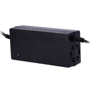Safire - Fonte de alimentação AC - Para alimentar as baterias dos kits solares - 4 pins - Compatível com os kits solares Safire