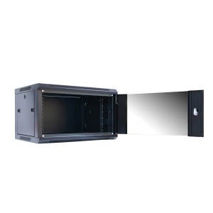 Armário de segurança de parede tipo rack - Capacidade para instalar equipamentos até 15U - Suporta cargas pesadas até 100 kg - Espaço superior pronto para a instalação de um ventilador - Passadores de cabos na parte superior e inferior para organizar os c