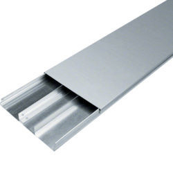 UK240283 - Metal Gutter 28x240 3 Comp. Hager EAN: 4012002238547