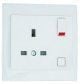 90184 CBR TOMADA INGLESA C/INTERRUPTOR BRANCA 5603011575472