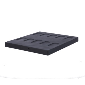 Carregamento simultâneo de até 10 dispositivos GL30MG - Contactos magnéticos para instalação rápida - Adaptador de alimentação incluído - Saída de 5 V e 500 mA por porta - Indicador LED de alimentação da base de ligação - Design compacto de secretária na