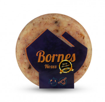 Fromage de vache et moutons avec des noix 500g