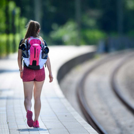 Cádomotus Airflow Race Day Backpack - Pink - Img 2