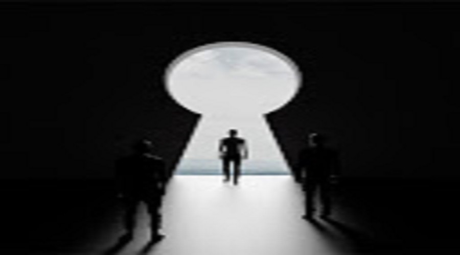 Desmontando mitos que impiden dedicarse a la identificación de oportunidades de negocios en el mundo de la credencialización