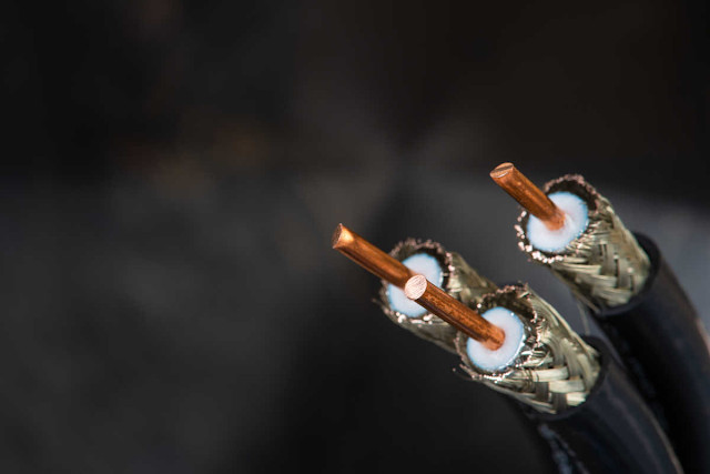 Cables coaxiales para conexiones más confiables y eficientes