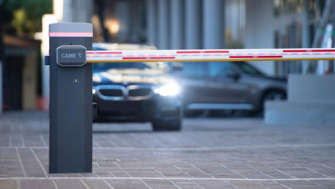 La tecnología inteligente llegó a las barreras vehiculares