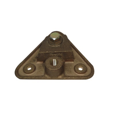 TOTAL GROUND TG-BT Base Triangular para Punta Pararrayo Maciza.