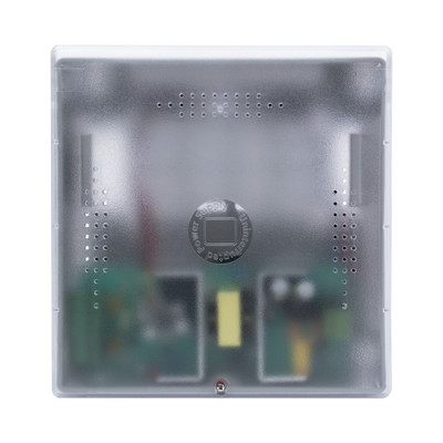 EPCOM POWERLINE PS12DC4PBK Fuente de alimentacion de 11-15 Vcc 5 Amper con gabinete plastico voltaje de entrada: 96-264 Vca / Con capacidad de Bateria de Respaldo ( 4 SALIDAS )