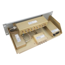 EMR CORPORATION 24104-1/P5 Multiacoplador y Preselector EMR 138-225 MHz 3-4 Canales 3-8 MHz Ancho de Banda N Hembra (Ant.) /BNC Hembra (Salidas).