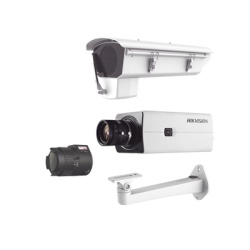 HIKVISION KITCAMREF Kit de Camara IP con Gabinete para Cuartos Frios con Ventilador Calefaccion y Parabrisas Incluye Lente varifocal