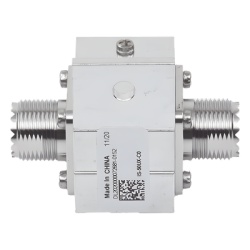 POLYPHASER IS-50UX-CO Protector RF Coaxial Contra Descargas Atmosfericas Para 1.5 a 700 MHz Con Ceja Lateral y Conectores UHF Hembra