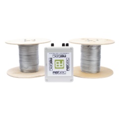 RBTEC IROC-2Z-250-V2 Kit IRONCLAD de Cable Sensor Perimetral Blindado / 150 m (492 ft) / 2 Zonas Independientes / Deteccion por Vibracion / Sin Falsas Alarmas / Tarjeta LPU400 / Calibracion por Softwa