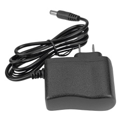 SFIRE P5DC1A Fuente de Poder Regulada / 5 Vcc / 1 A / Entrada 100-240 Vca / Conector 5.5 x 2.1 mm / Operación 0°C a +40°C