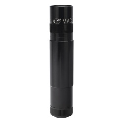 VICTORINOX XL50-S3017 Linterna de Mano Maglite LED Ultrabrillante 200 lm. con 3 Funciones: Alto Poder Modo Ahorro e Intermitente. Resistente a la Corrosion.
