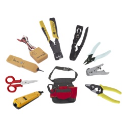 EPCOM POWERLINE KITINSTALN3 Kit de Herramientas para Instalador de Redes / 9 Piezas / Pinza Pelacables con Probador / Ponchadora Pass Through / Rastreador de Cable / Bolsa 21x11.5x3.4 cm