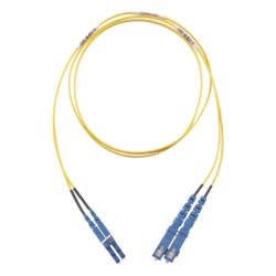 PANDUIT F92ERLNSNSNM005 Jumper de Fibra Optica Monomodo 9/125 OS2 LC-SC Duplex OFNR (Riser) Color Amarillo 5 Metros (16.40 Pies)