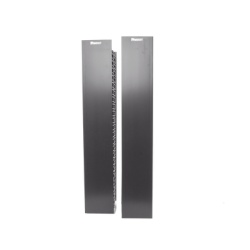 PANDUIT WMPVHC45E Organizador Vertical NetRunner Doble (Frontal y Posterior) para Rack Abierto de 45 Unidades 6.7in de Ancho Color Negro