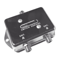 Syscom SWITCHAB Deslizable Interruptor Coaxial A-B para CCTV 75 Ohm 2 Entradas/ 1 Salida F Hembras.