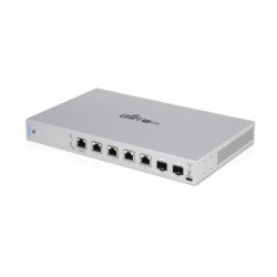 UBIQUITI US-XG-6POE Switch UniFi 7 puertos (1 x consola 4 x PoE++ 802.3bt y 2 SFP+)